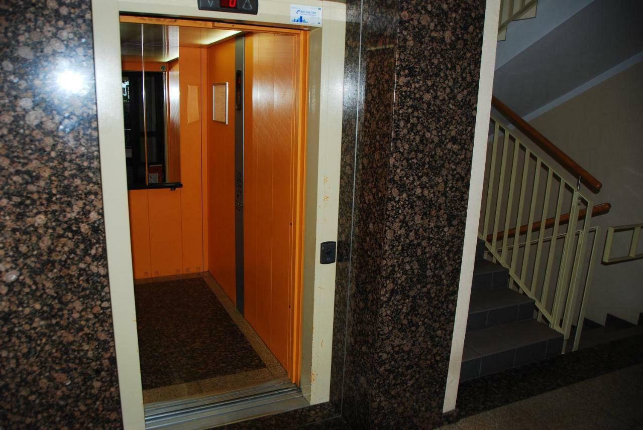 Kasztanowa Apartament Βαρσοβία Εξωτερικό φωτογραφία